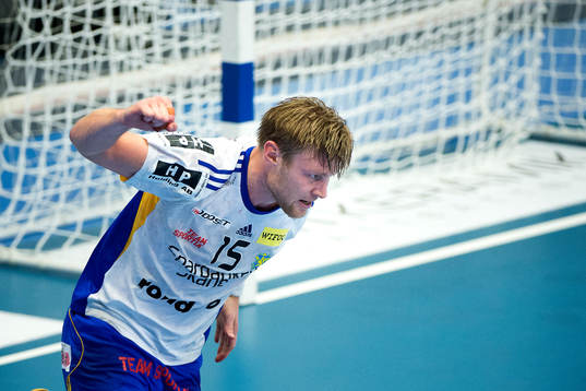 Ystads Alexander Borgstedt jublar