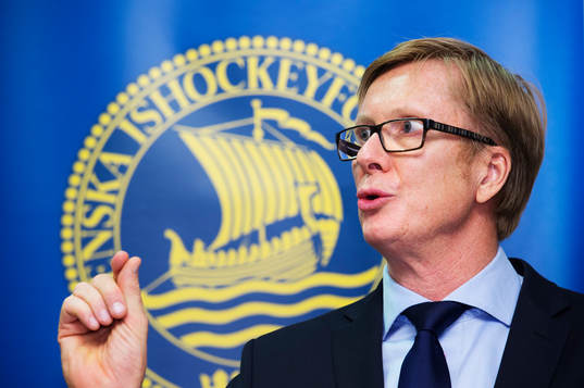 Ishockeyförbundets generalsekreterare Tommy Boustedt