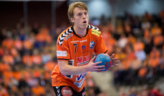 Kristianstads Kristian Björnsen i matchen i EHF-cupen i