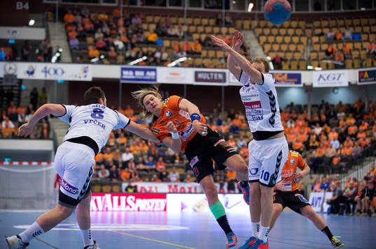 Kristianstads Andreas Cederholm i matchen i EHF-cupen i