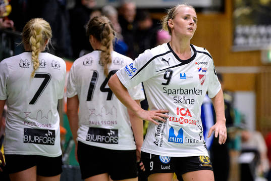 Lugis Amanda Åkerman deppar