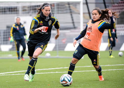 Sveriges Lotta Schelin och Malin Diaz