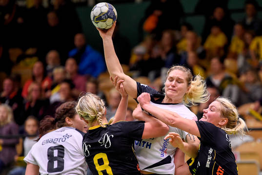 VästeråsIrstas Victoria Otrander och Sara Frejd och