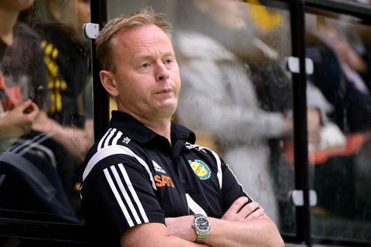 Sävehofs tränare Magnus Johansson deppar