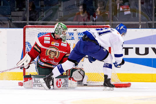 Leksands Johan Ryno gör 1-1