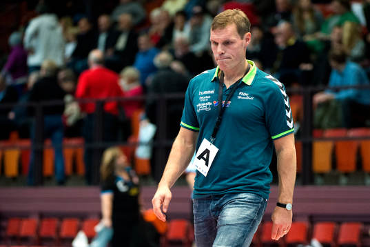 Redbergslids tränare Johan Eklund deppar