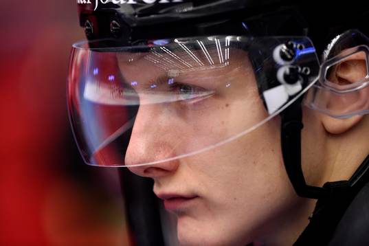 Luleås Daniel Mannberg på bänken
