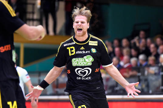 Sävehofs Oskar Ysander jublar