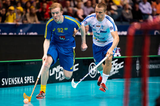 Sveriges Alexander Rudd jagas av Finlands Tero Tiitu