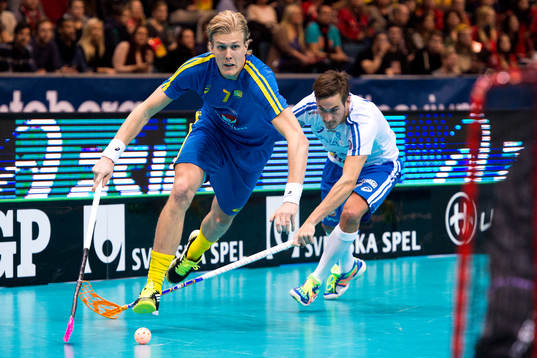 Sveriges Kim Nilsson jagas av Finlands Janne Lamminen
