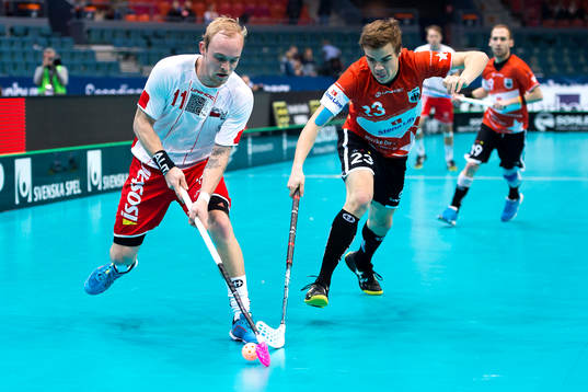 Danmarks Niklas Jensen jagas av Tysklands Maximilian