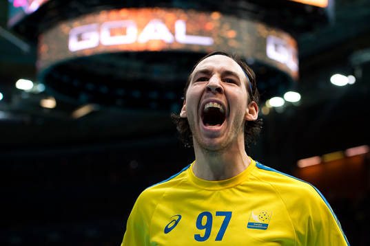 Sveriges Robin Nilsberth firar