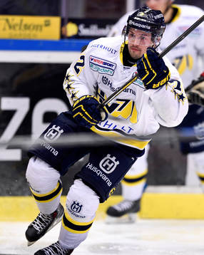 s Patrik Carlsson