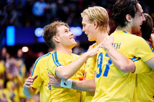 Sveriges Henrik Stenberg och Kim Nilsson jublar