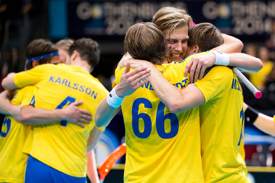 Sveriges Kim Nilsson kramar om sina lagkamrater