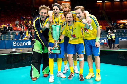 Sveriges målvakt Johan Rehn, Rasmus Enström, Jonas