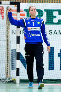 Sävehofs målvakt Johanna Bundsen jublar