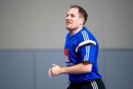 Sveriges målvakt Mattias Andersson