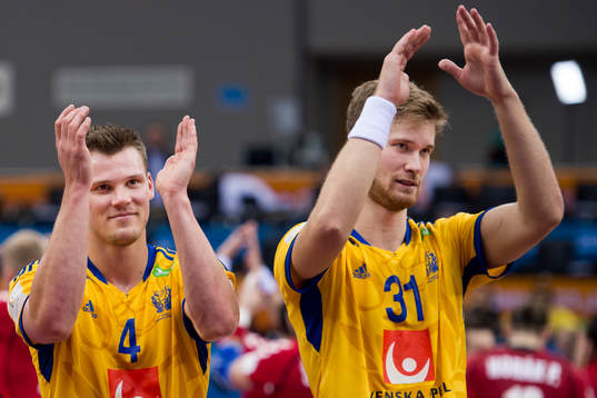 Sveriges Markus Olsson och Viktor Östlund jublar