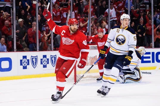Detroits Henrik Zetterberg jublar