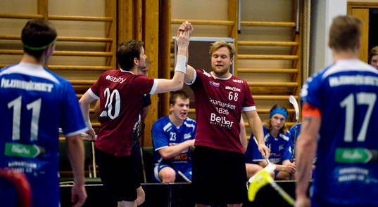 Rökes Filip Påhlsson och Alexander Ehnberg gör "high