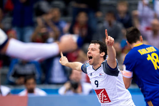 Frankrikes Guillaume Joli jublar