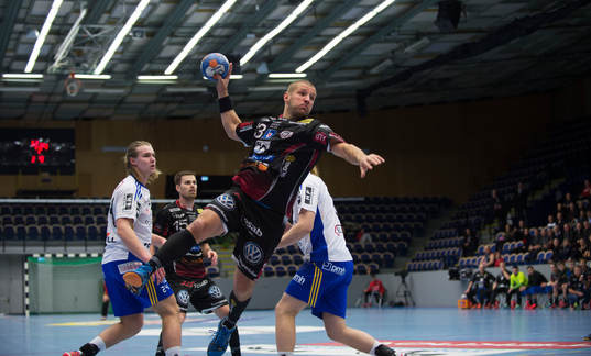 Malmös Mirsad Pecikoza i matchen i elitserien i handboll