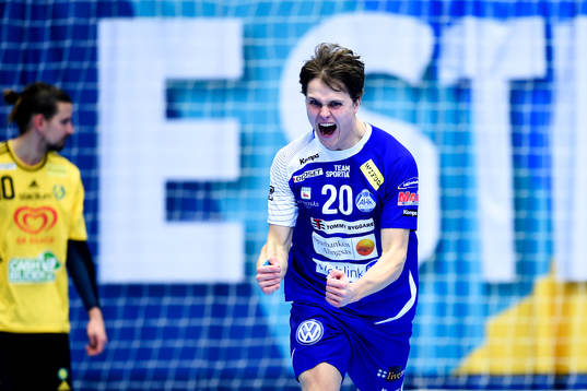 Alingsås Emil Frend Öfors jublar