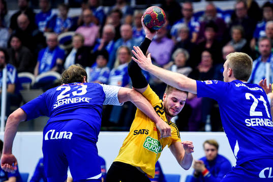 Alingsås Oscar Bergendahl och Johan Nilsson stoppar