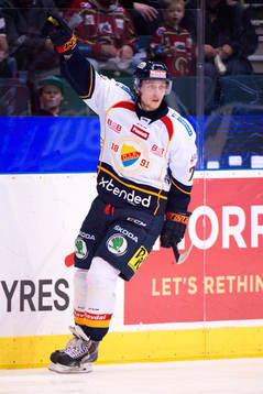 Djurgårdens Emil Lundberg firar