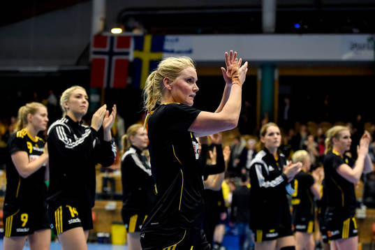 Sävehofs Ida Odén tackar publiken