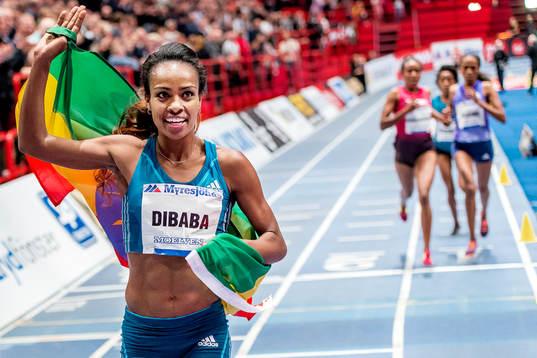 Genzebe Dibaba slog Världsrekord på 5000 meter