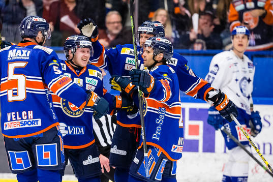 Växjös Noah Welch, Tuomas Kiiskinen, Nick Johnson och