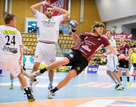 Lugis Jakob Wickman Modigh och Redbergslid Linus Arnesson