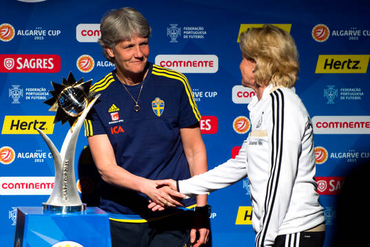 Bläddra bland fler bilder av Fotboll, Algarve Cup, Presskonferens