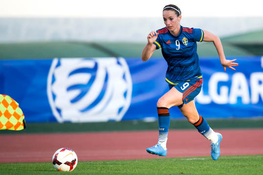 Sveriges Kosovare Asllani