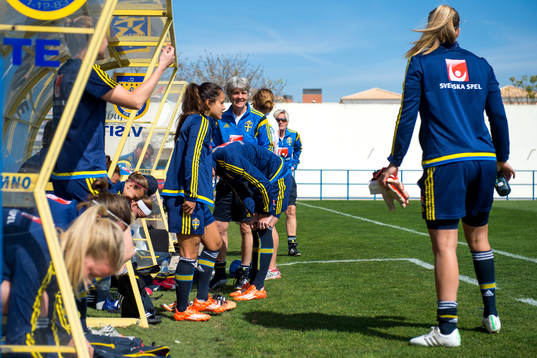 Sveriges Malin Diaz Pettersson och förbundskapten Pia