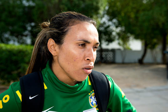 Brasiliens Marta Vieira da Silva blir intervjuad