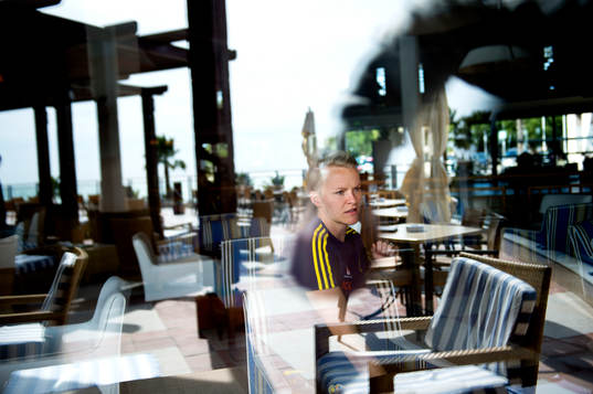 Sveriges Nilla Fischer blir intervjuad