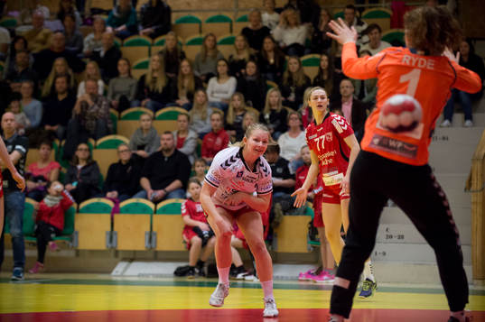 i matchen i damernas elitserie i handboll mellan Höör och