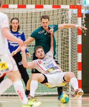 Drotts Albin Stenberg och Önnereds Henrik Karlsson i