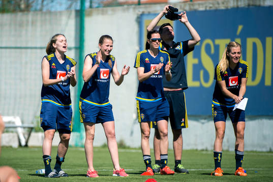 Sveriges Lisa Dahlkvist, Emma Berglund, Lotta Schelin och