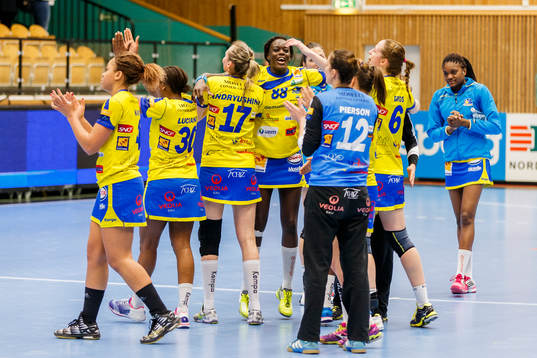 Metz spelare jublar