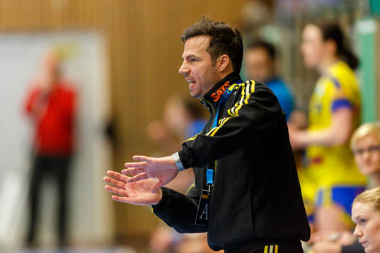 Sävehofs tränare Henrik Signell