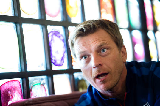 s assisterande förbundskapten Tony Gustavsson blir