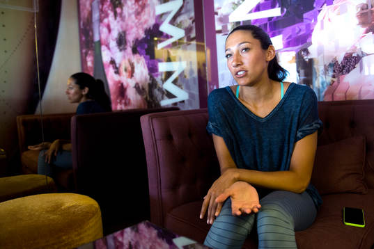 s Christen Press blir intervjuad