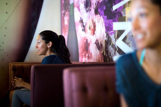 s Christen Press blir intervjuad