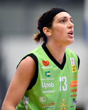 s Ilaria Zanoni