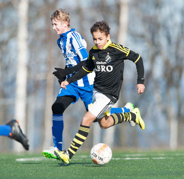 s Niklas Persson i matchen i Tipselit Cup mellan IFK