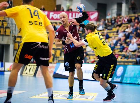 Lugis Zoran Roganovic och Sävehofs Olle Forsell Schefvert